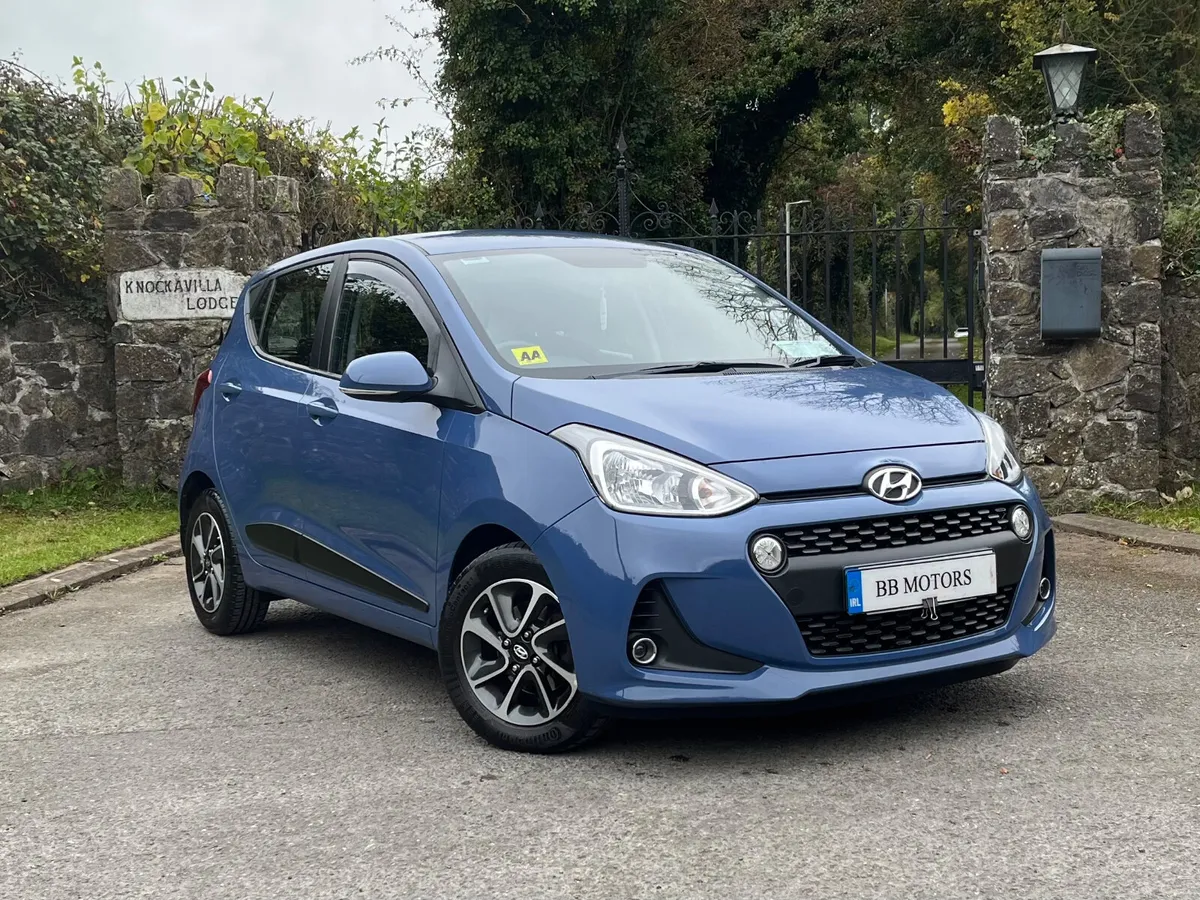 Hyundai i10 1.0 Deluxe - Image 1
