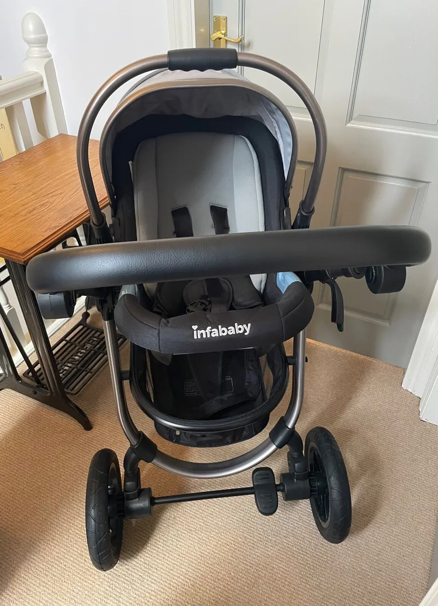 Infababy Ultimo 3 Wheeler Travel System - Image 2