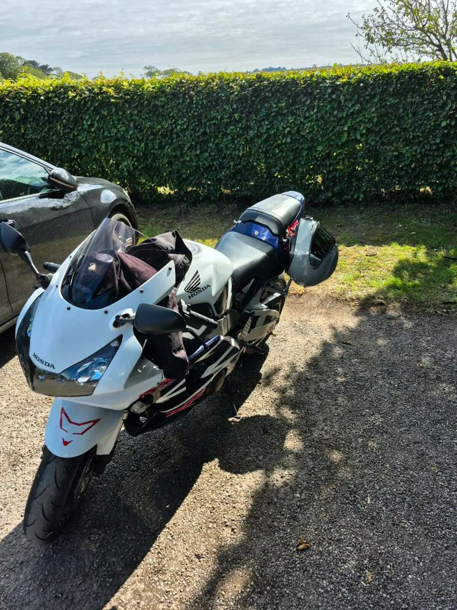 CBR 954 - Image 3