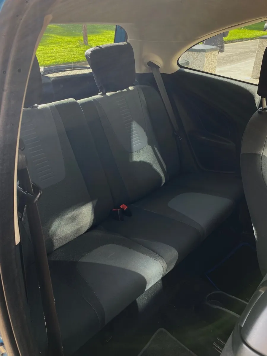Ford KA 2009 - Image 4