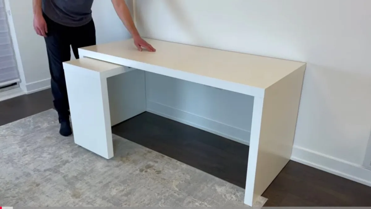 Desk