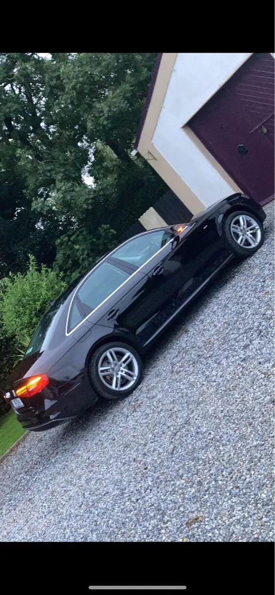 Audi A4 - Image 1