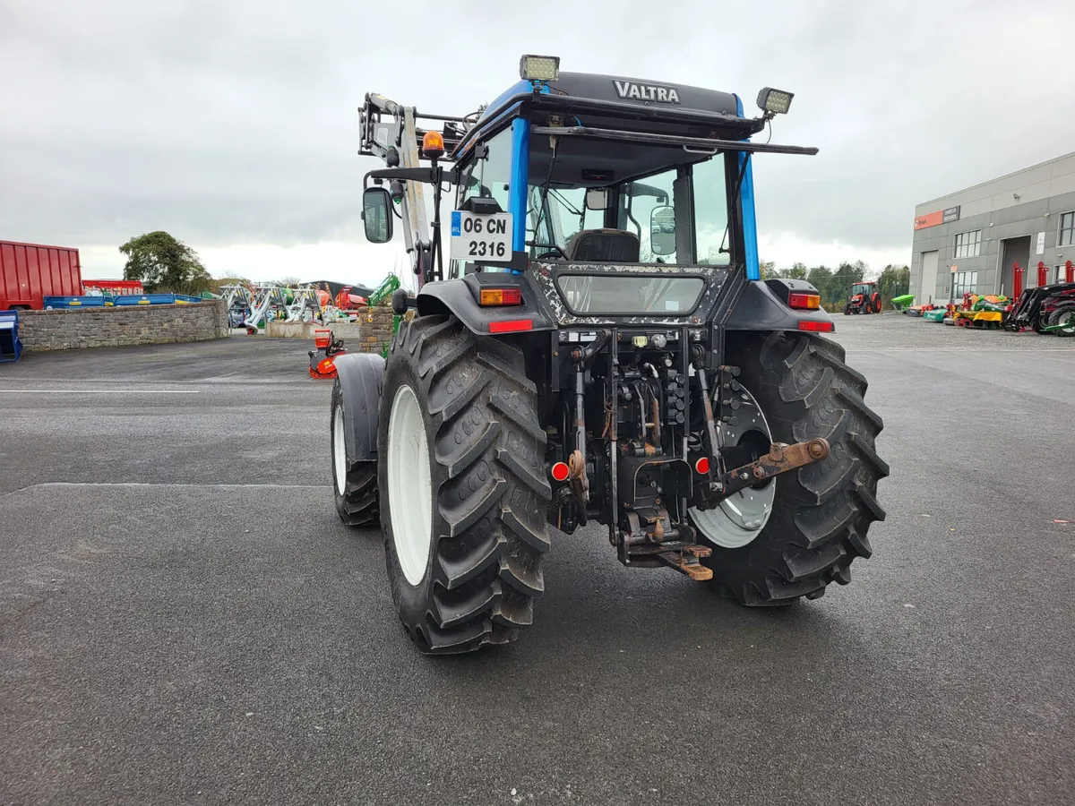 2006 Valtra A95 - Image 4