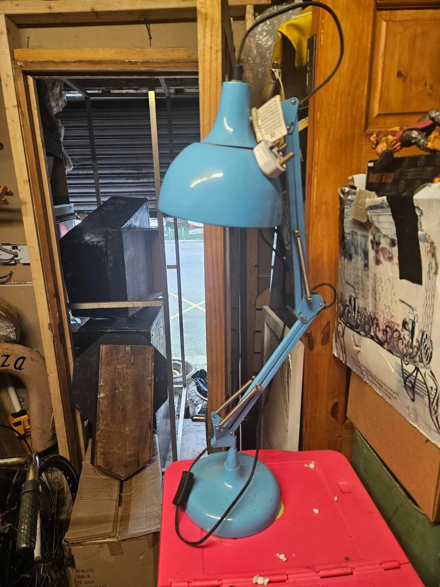 Vintage Retro Desk Lamp - Image 1