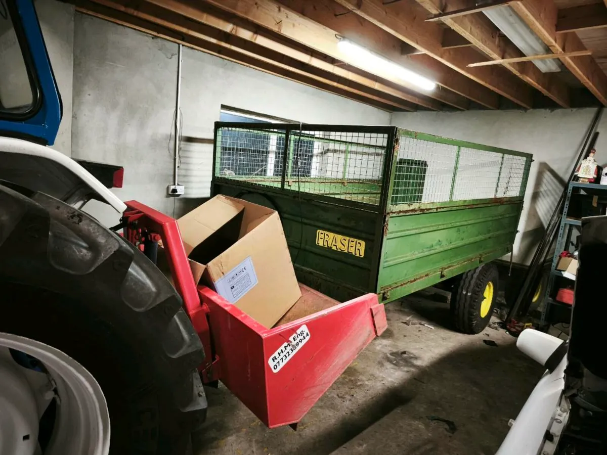 Fraser trailer - Image 1
