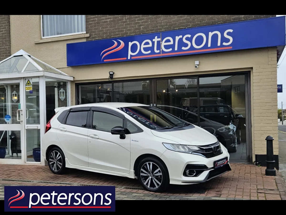 Honda Fit 1.5 PETROL HYBRID AUTOMATIC  F PACKAGE - - Image 1