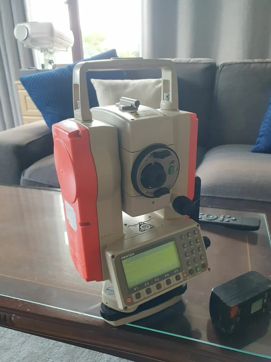 Pentax R-325 Total Station - Image 1