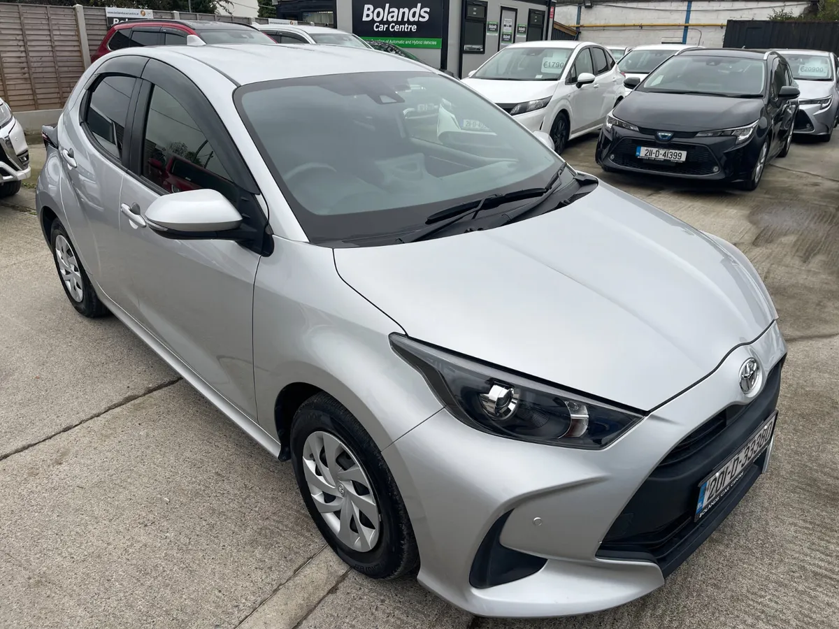 201 Toyota Yaris 1.0 Automatic 5dr Model - Image 2