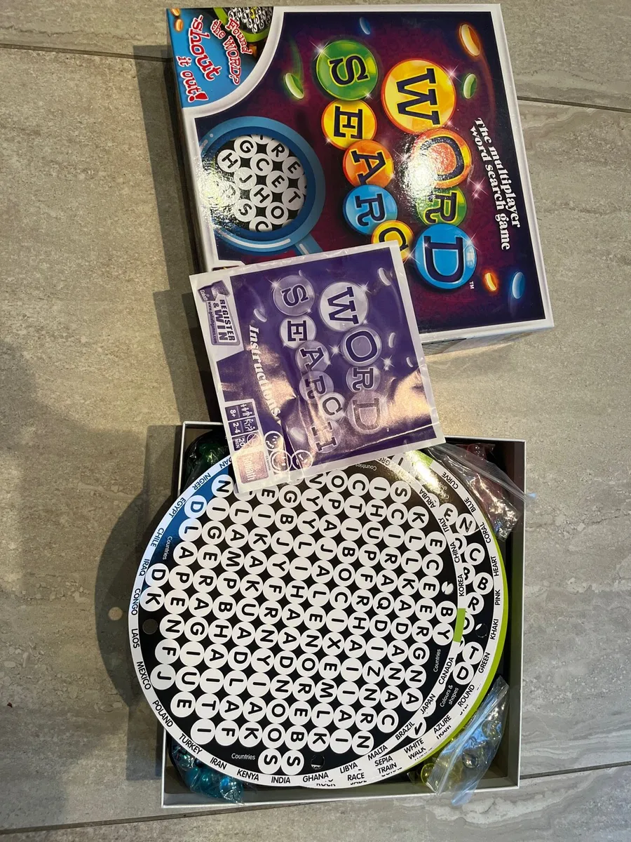 Word search board game - Image 2