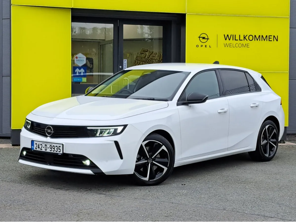 Opel Astra ELEGANCE 1.5TD 130BHP 8 SPEED AUTOMATIC - Image 1