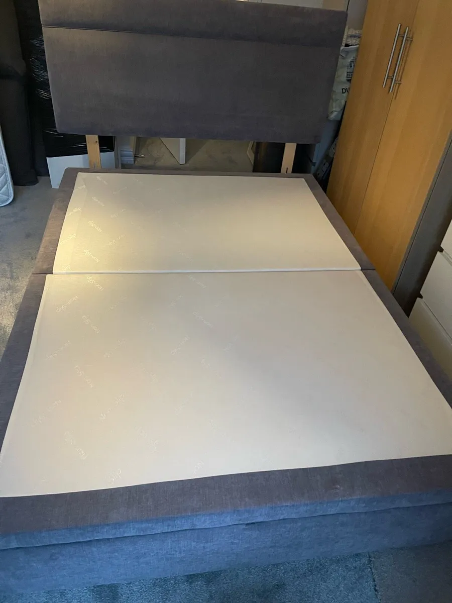 Double bed half ottoman - Image 3