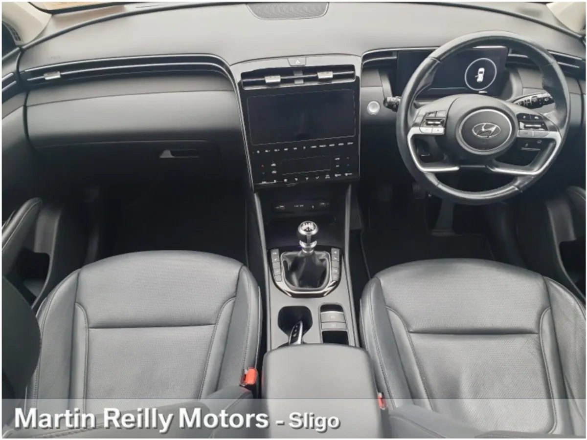 Hyundai Tucson 1.6 Executive Plus - Image 2