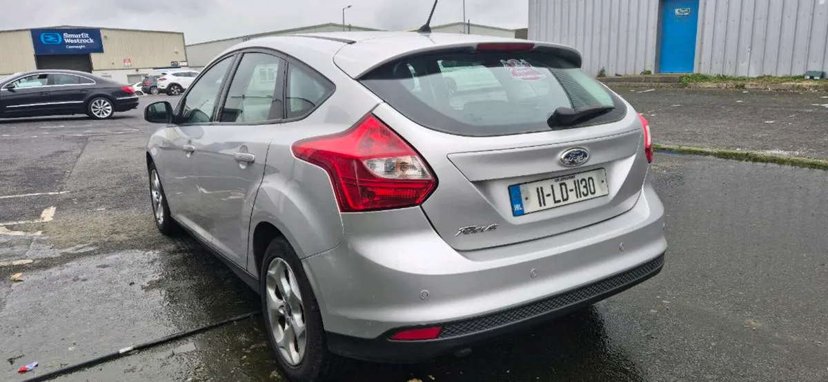 11 FOCUS NCT 09/26 TAX 10/25 PRICE 3200 EUR - Image 3