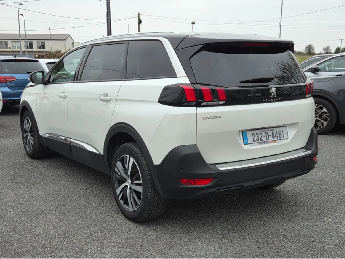 Peugeot 5008 FL ALLURE 1.5 BLUE HDI 13 130 AUTO - Image 2