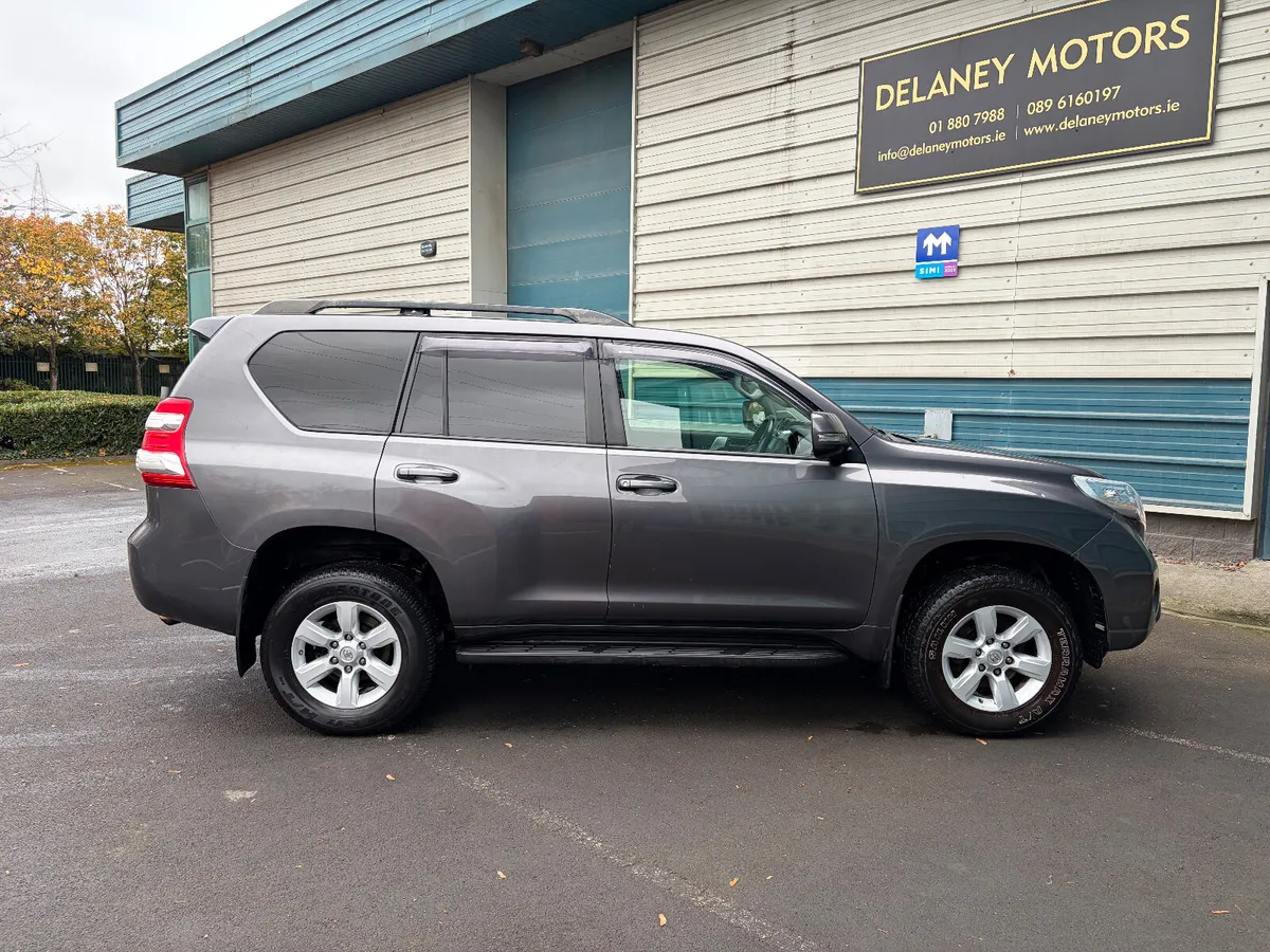 161 Toyota Land Cruiser GX N1 2 Seat Commercial - Image 4