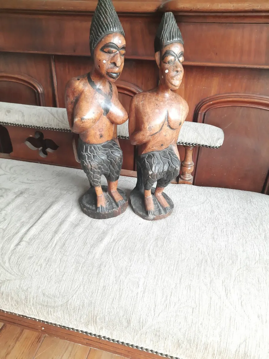 African Figures. Large and Old. - Image 2
