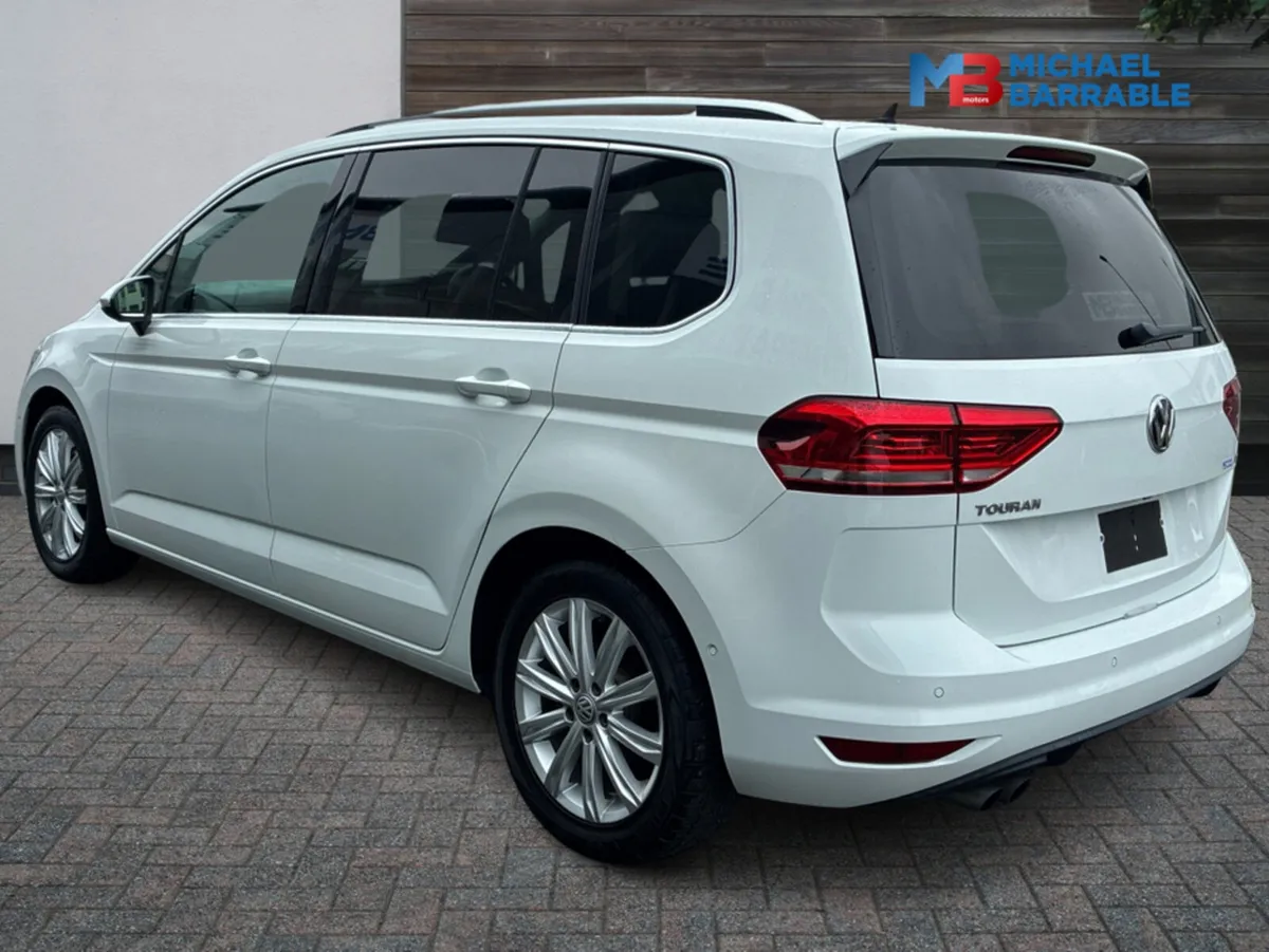 Volkswagen Touran 1.4L Petrol Automatic TSI - Image 4