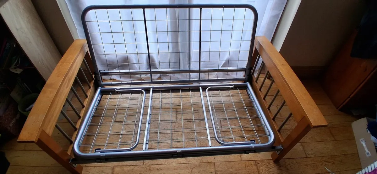 Futon - Image 3