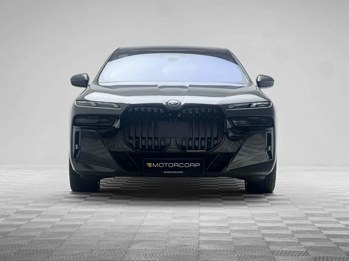 BMW 7-Series 750E M SPORT XDRIVE *EXECUTIVE PACK* - Image 2