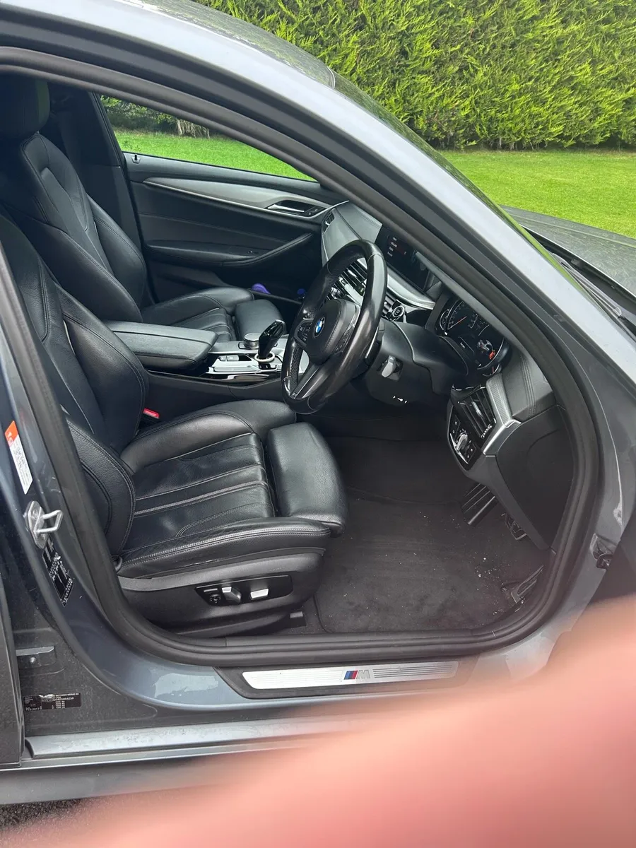 BMW 520d m sport 2017 - Image 2