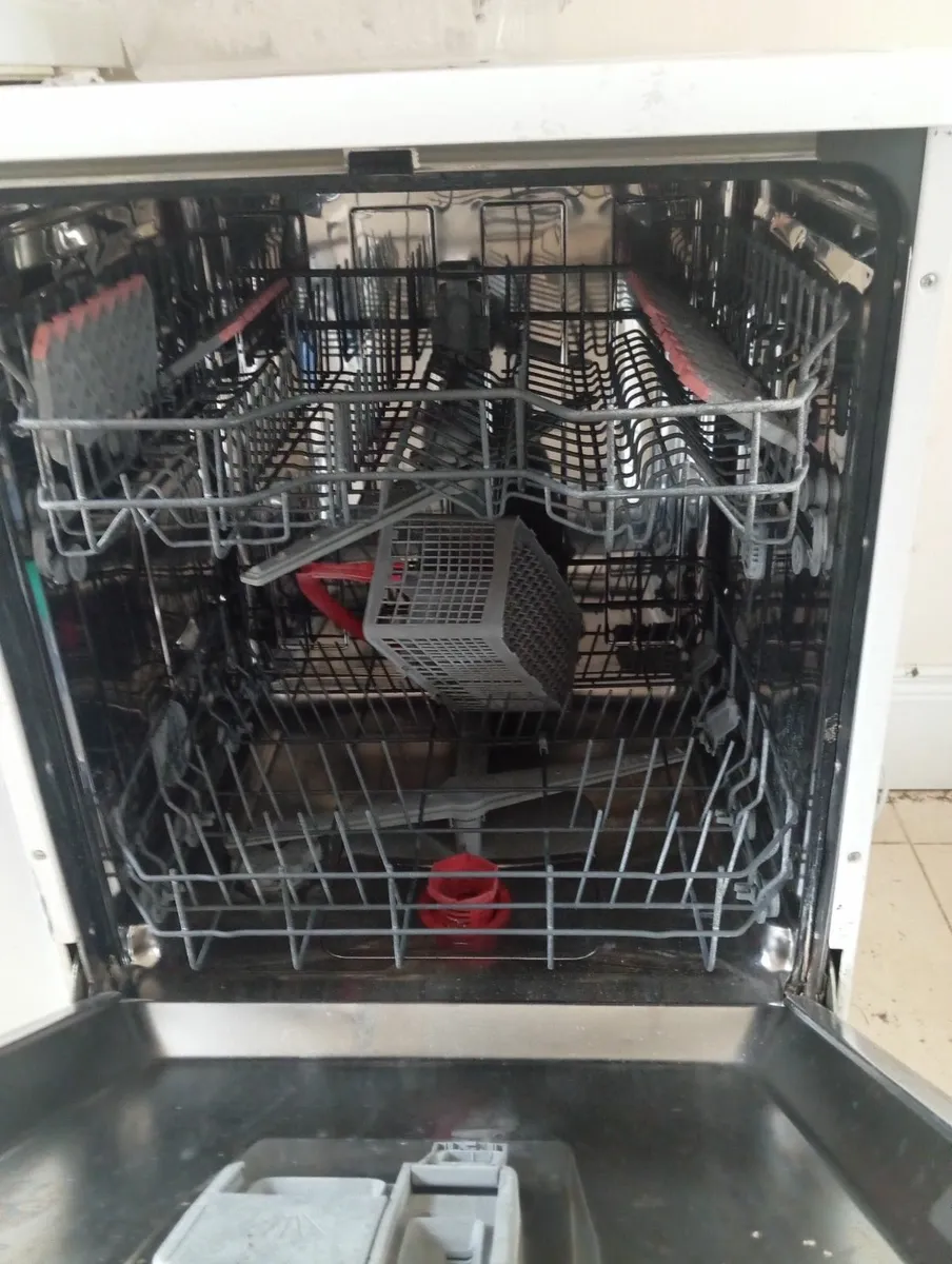Sharp Dishwasher - Image 2