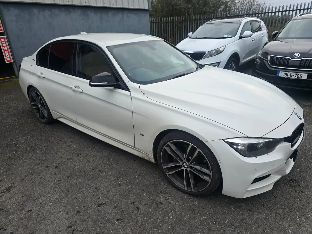 18 330e min 1.5k trade in allowence - Image 1