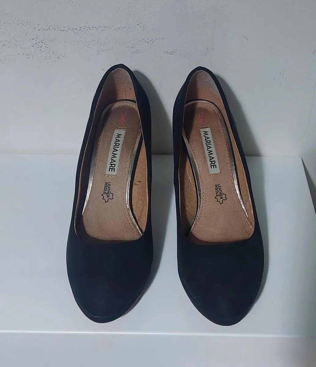 Mariamare suede heels size 6 leather sole - Image 2