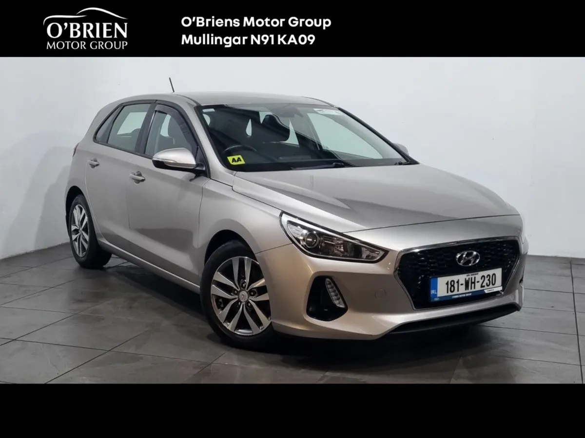 Hyundai i30 DELUXE 1.6 CRDi 5DR - Image 1