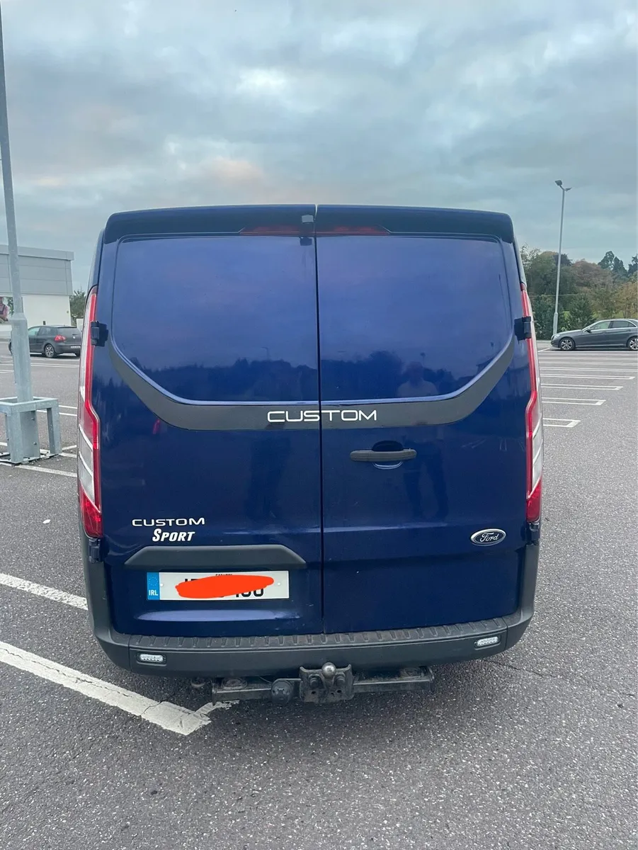 Ford Transit custom sport - Image 3