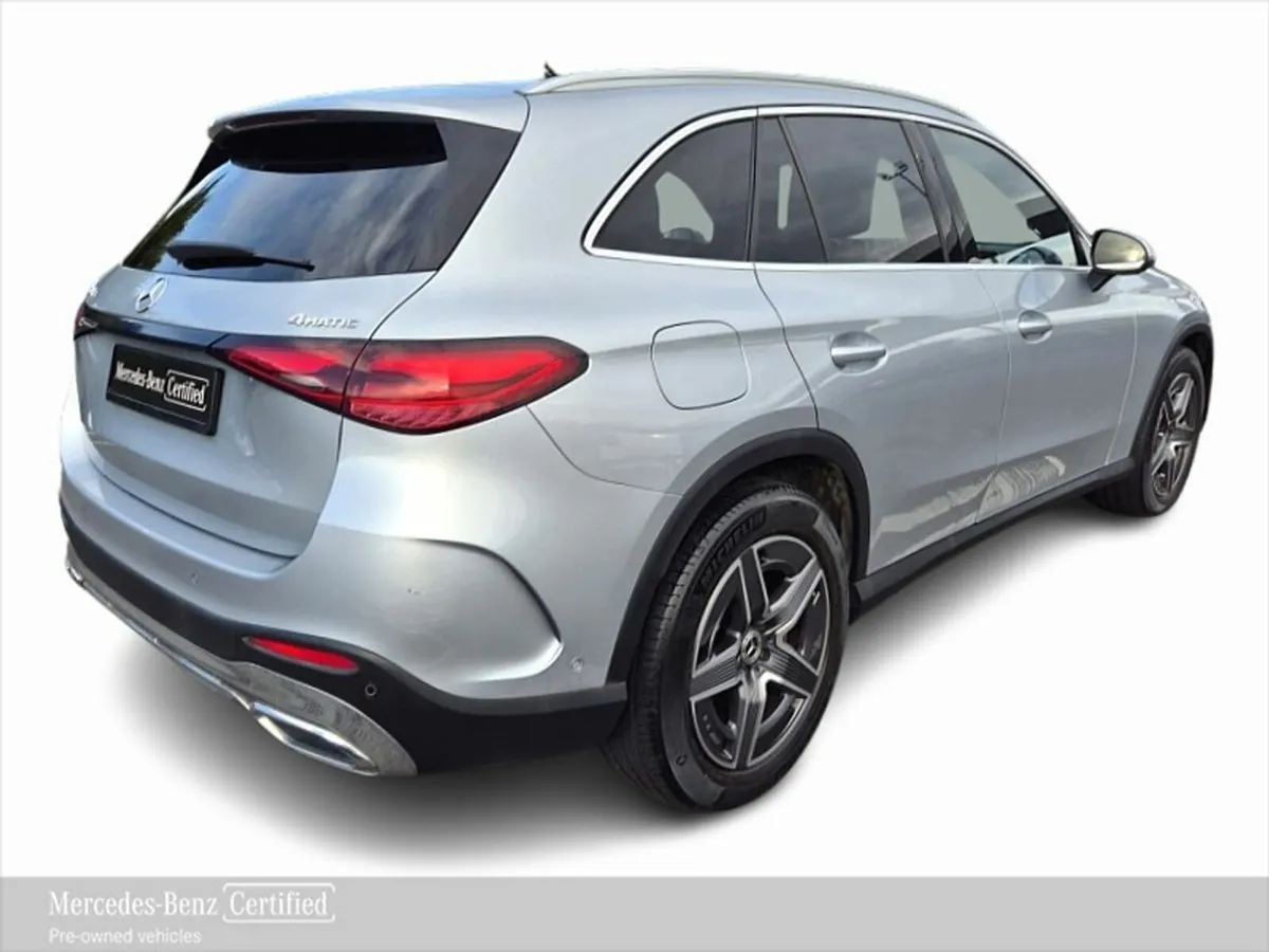 Mercedes-Benz GLC GLC220D 4MATIC AMG Line *Panoram - Image 4