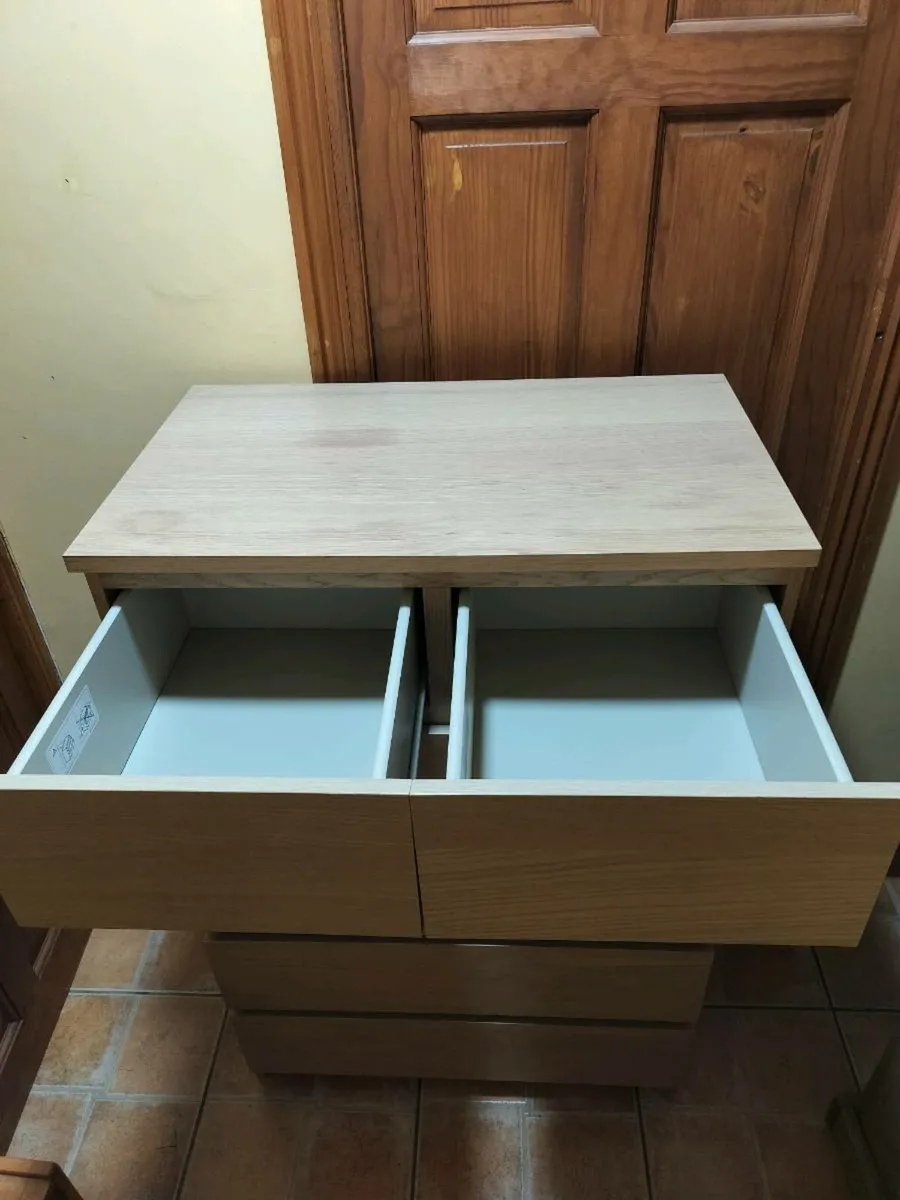 Chest of 6 drawers Malm - Image 2