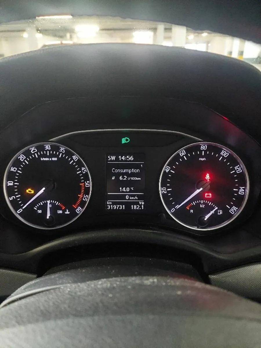 Skoda Octavia 2011 - Image 1