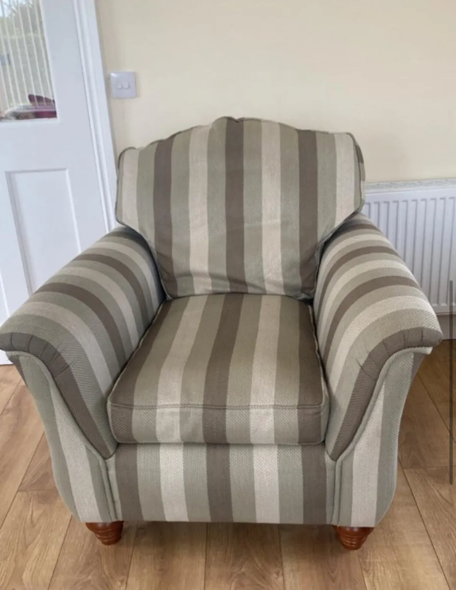 Sofa (4 seater, 2 seater and chair) - Image 3