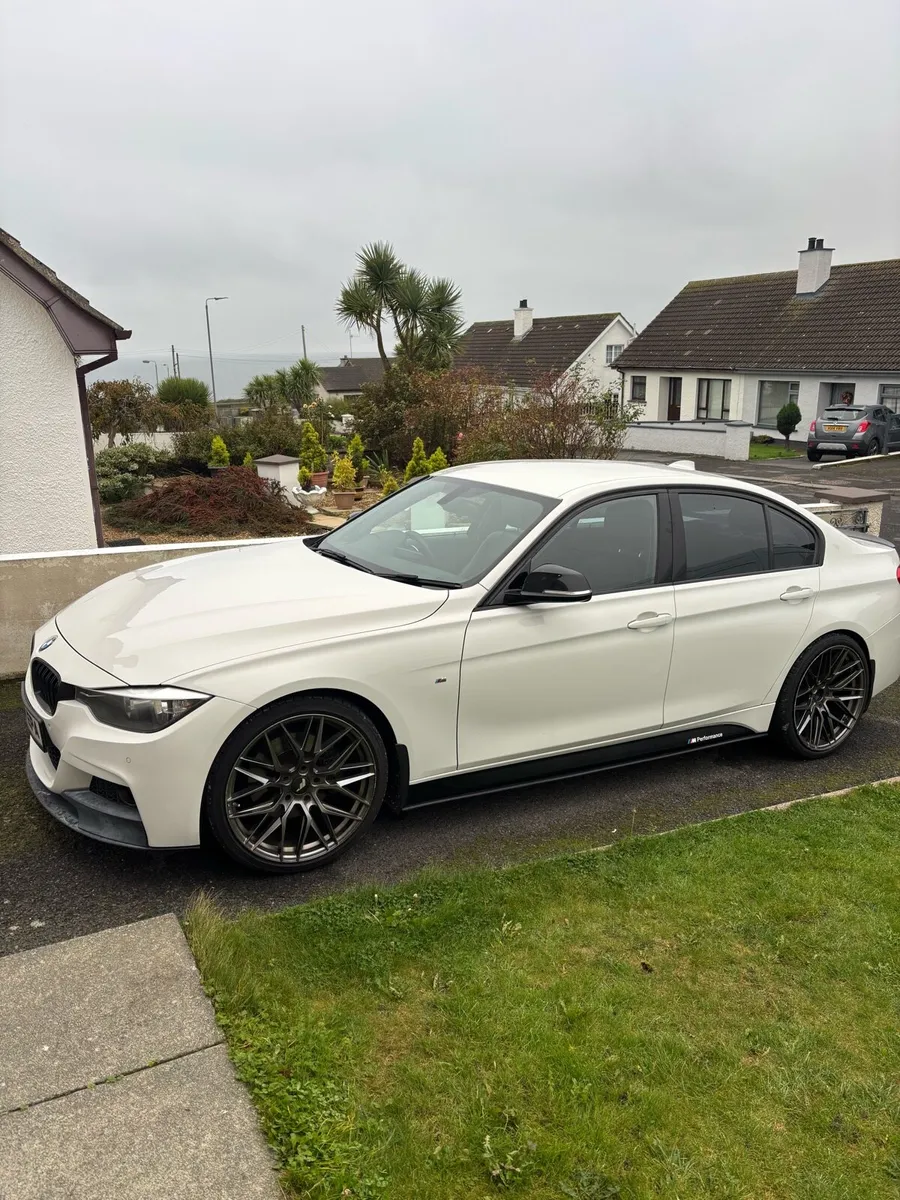 BMW 330d M-Sport - Image 1