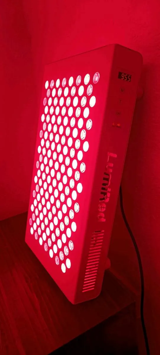 LumiPro 750 Red Light Therapy - Image 1