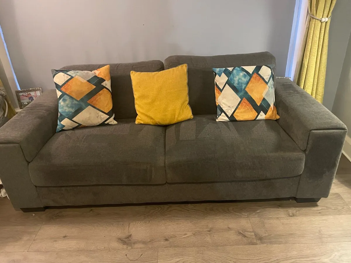 3 seater Sofa x2 - Image 2