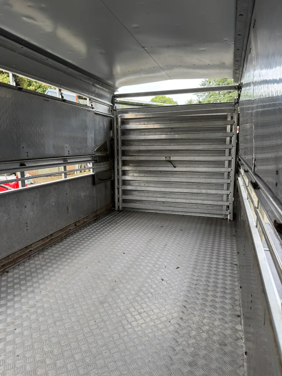 Ifor Williams livestock trailer - Image 2