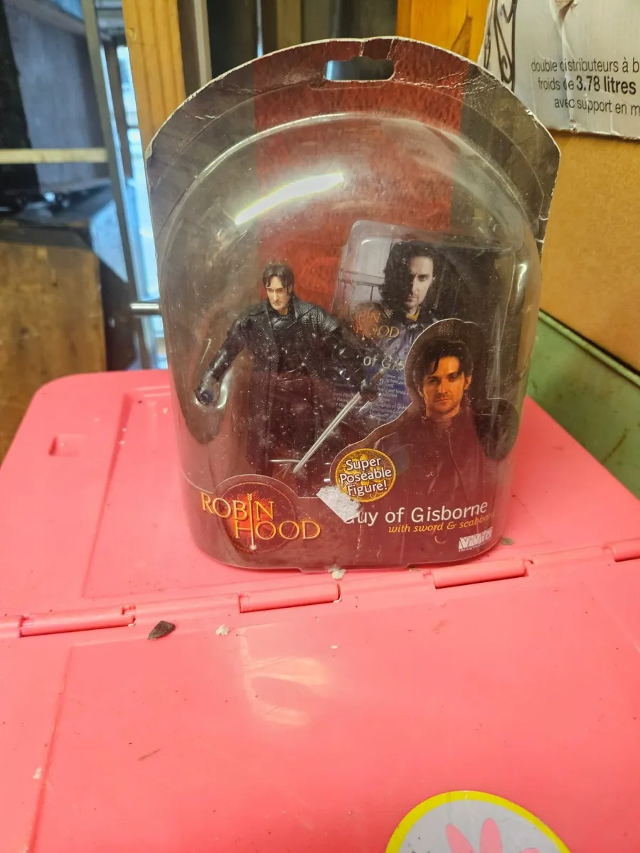 Robin Hood Figure - Image 2