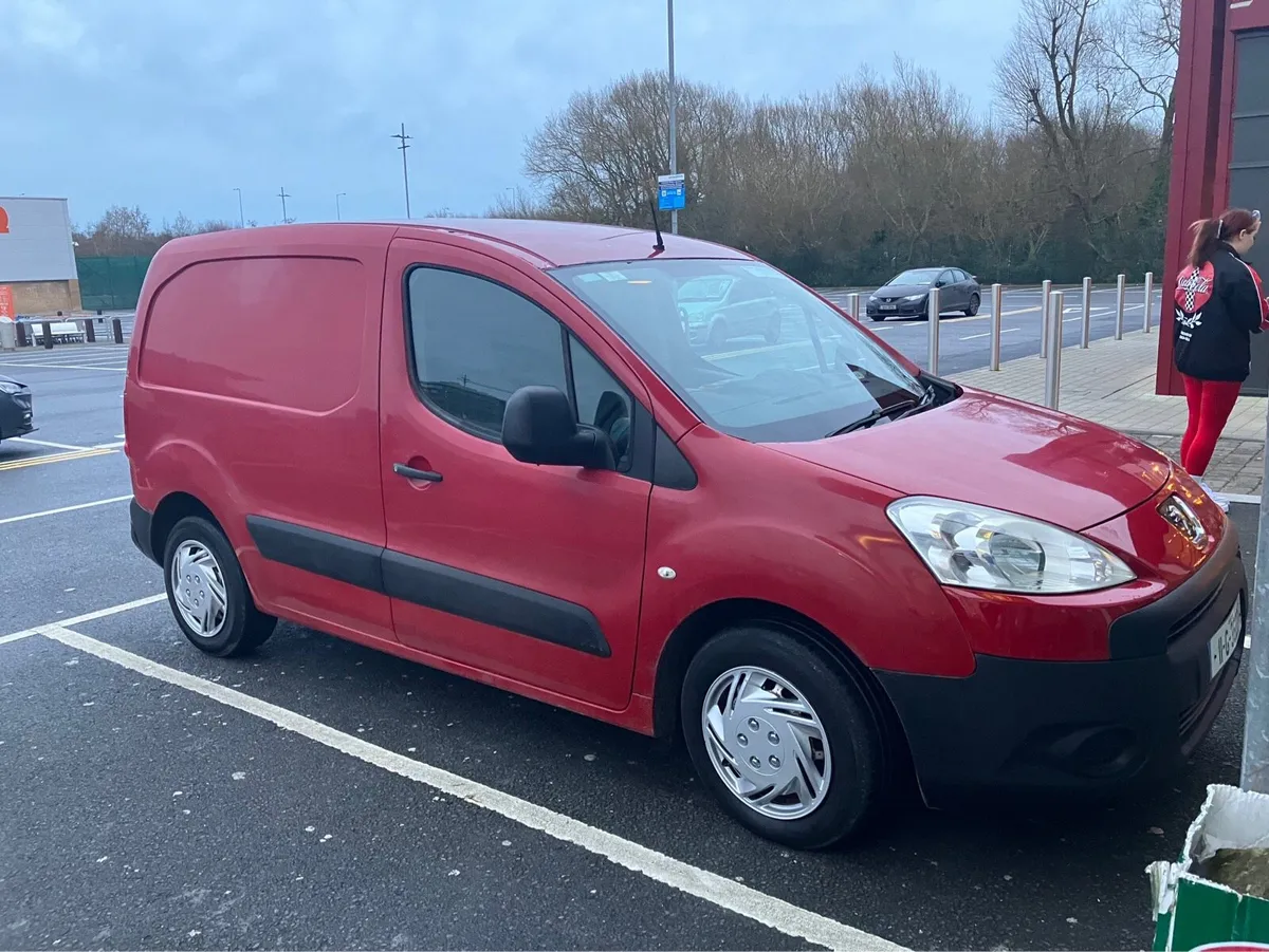 Peugeot partner parts or repair