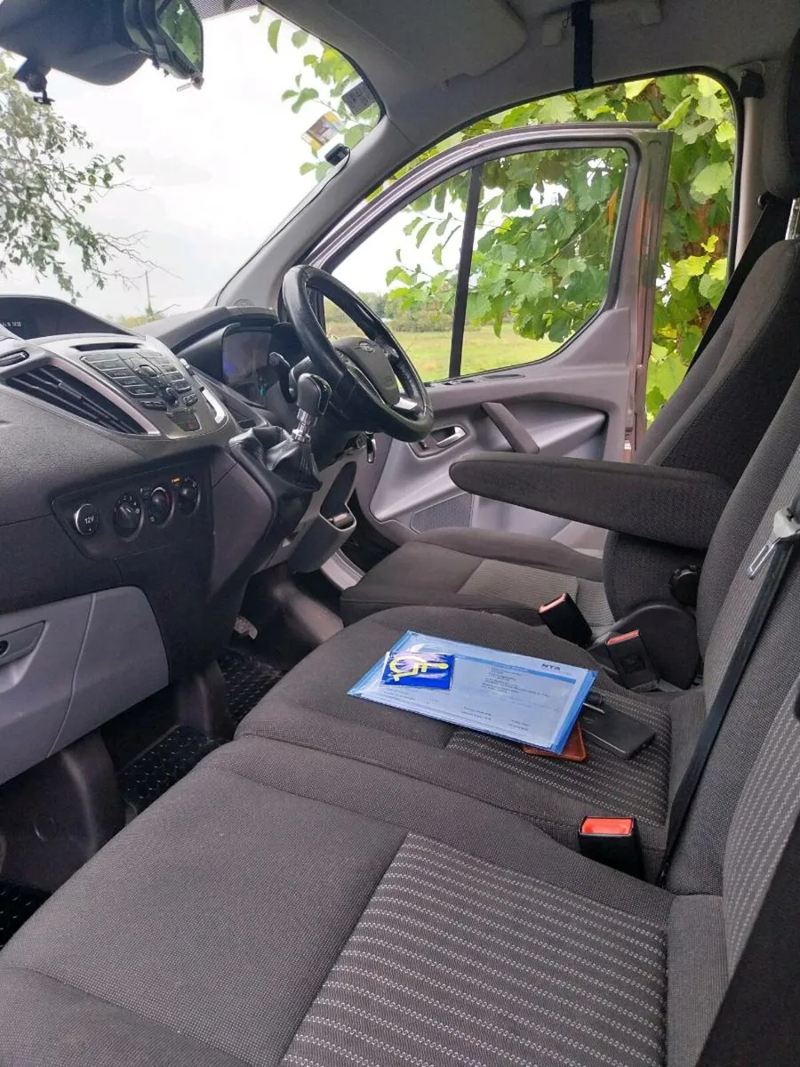 Chrysler 300 / ford transit - Image 2