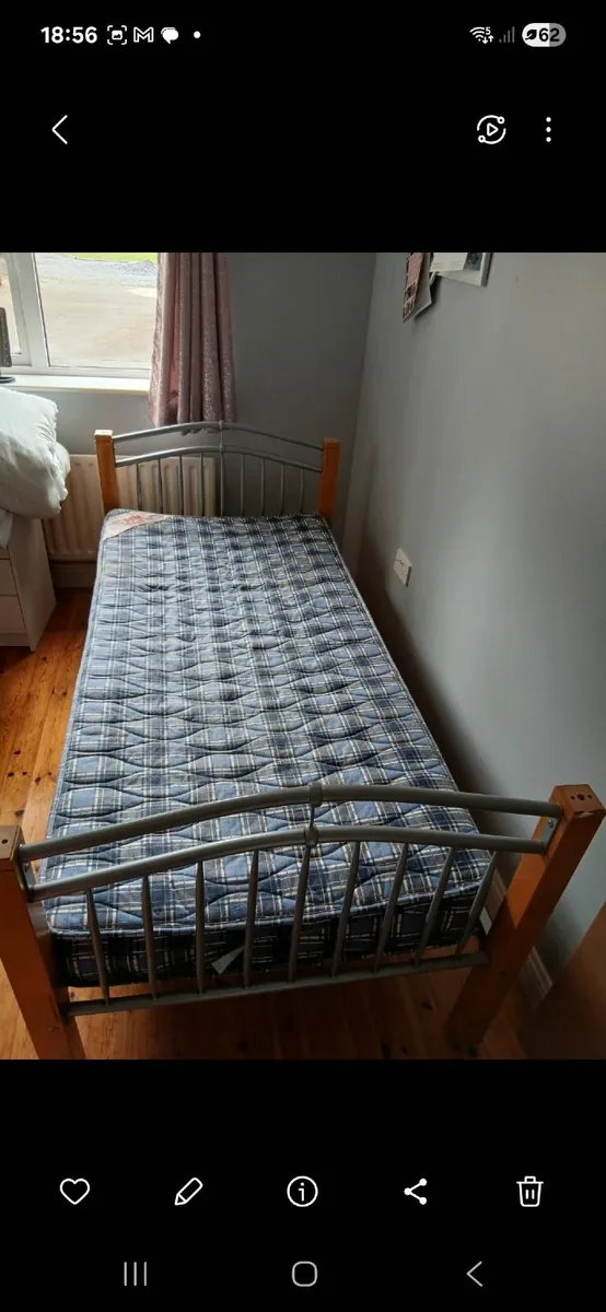 Bunk beds - Image 1