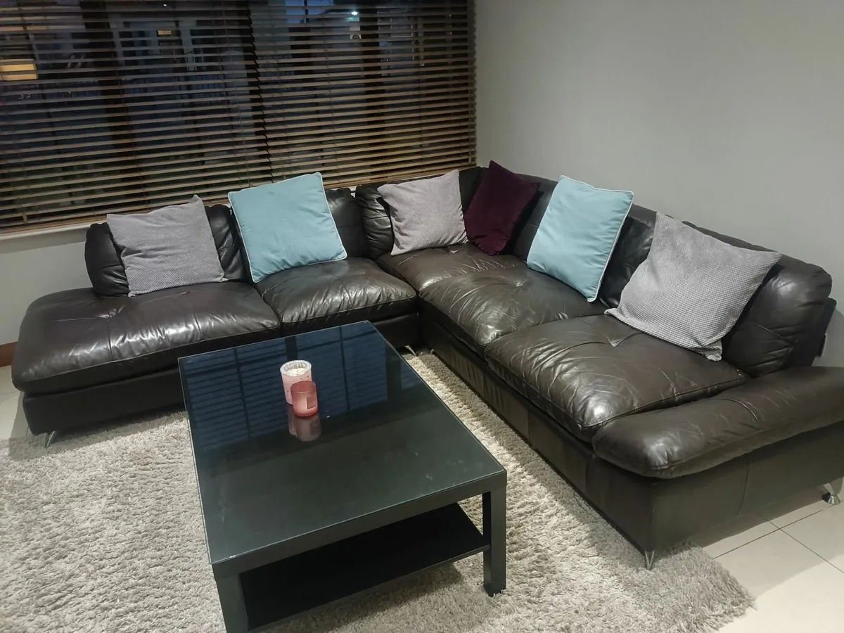 Sofa - Image 3