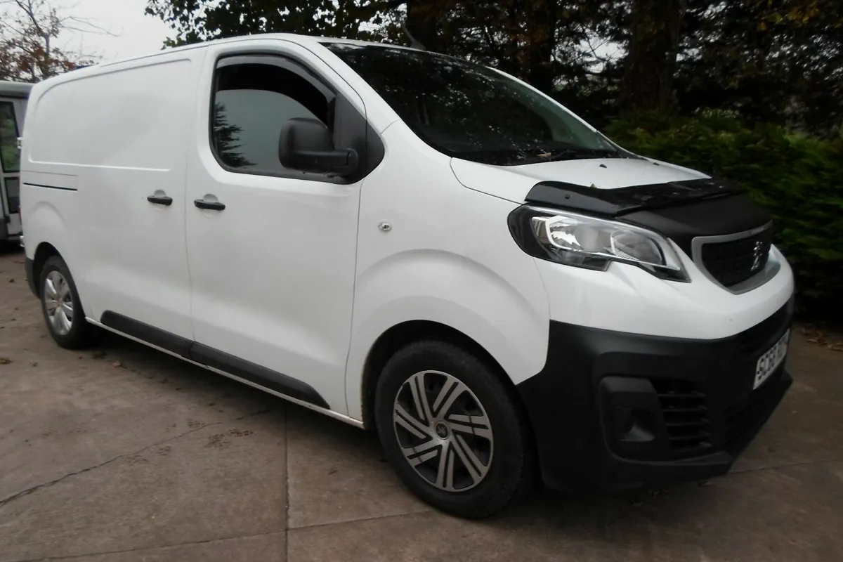 Peugeot Expert 2019 - Image 1