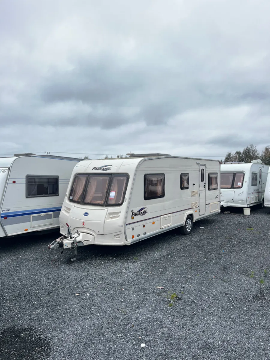 Bailey Pageant 4 Berth Fixed Bed Caravan - Image 1