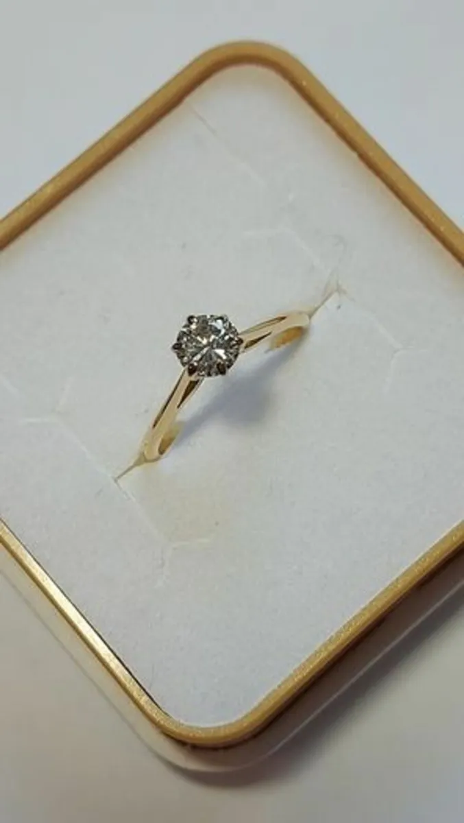 0.55 ct Natural Diamond 18K Yellow Gold Ring AIG - Image 1