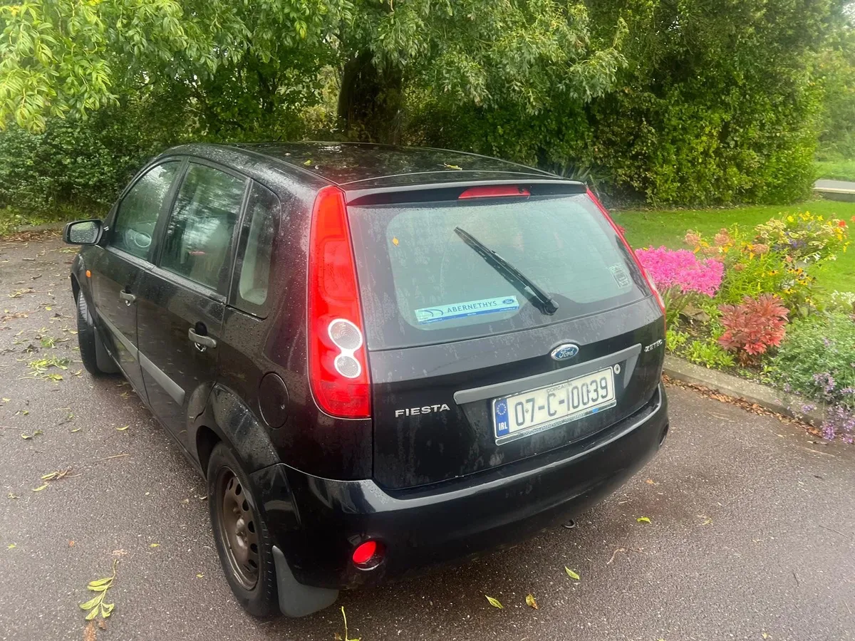 ford fiesta 07 - Image 2