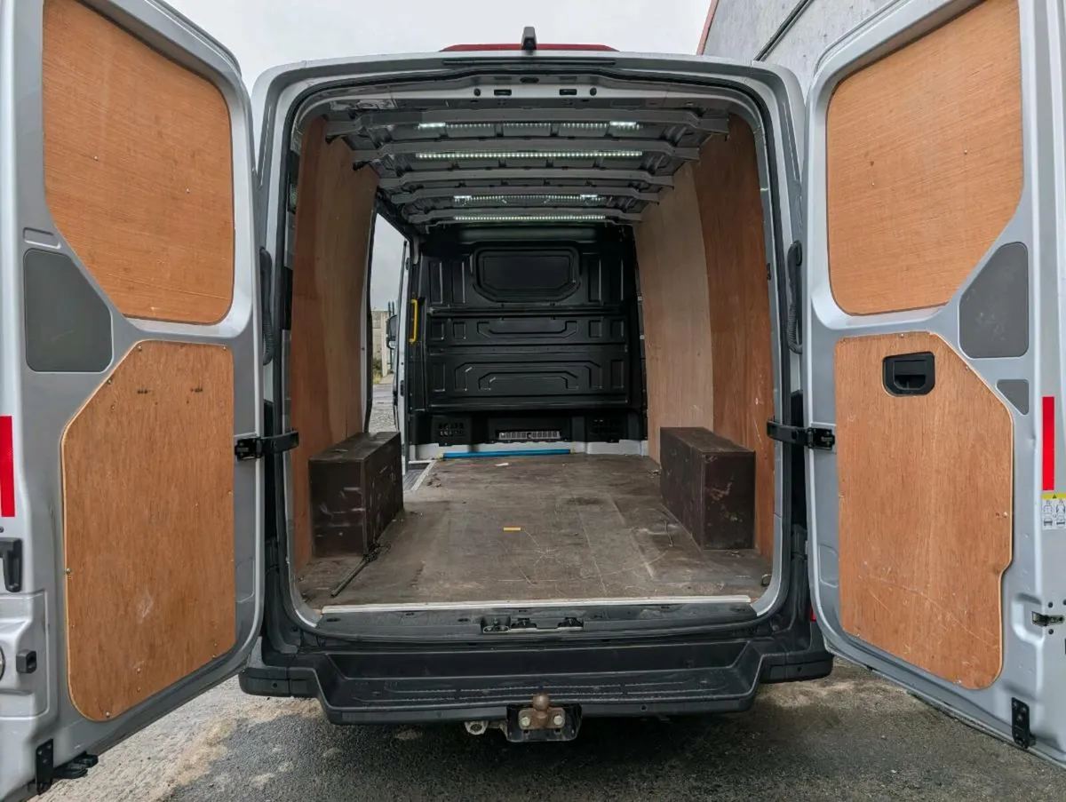 2021 Volkswagen Crafter MWB Highline 177HP - Image 3