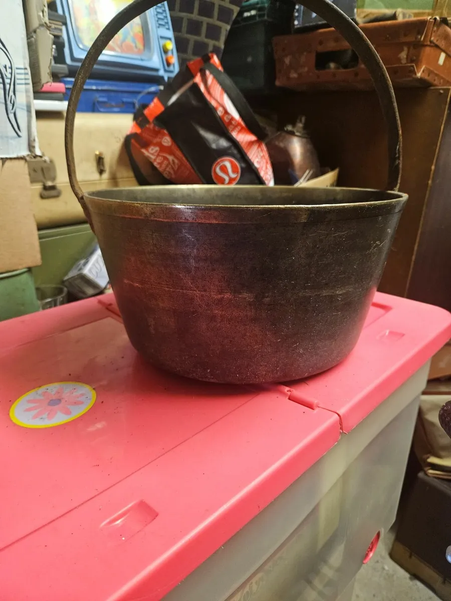 Vintage Cast Iron Pot - Image 2