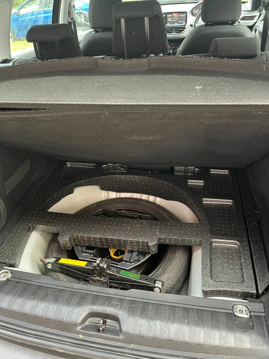 2014 (141) Peugeot 2008 - 1.2 VTI 82 ACTIVE 5DR - Image 4