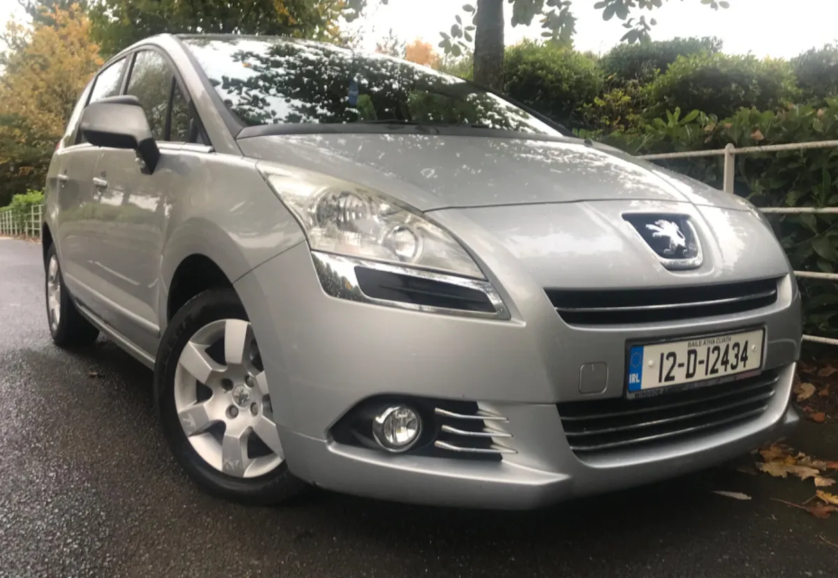 Peugeot 5008 SUV 6  Seater 1.6 HDI SX EDITION - Image 1